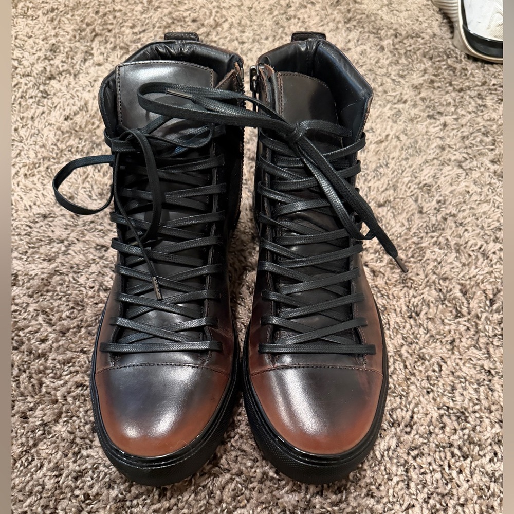 John Varvatos Reed walnut leather mid- top sneakers . NIB Size 9 US 42 EU